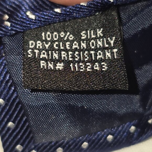 THE TIE BAR NAVY TIE WITH WHITE POLKA DOTS MENS SILK EUC - Picture 5 of 5